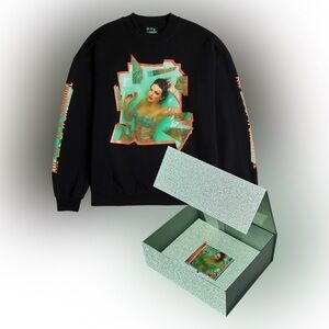 THE LIFE OF A SHOWGIRL CREWNECK SWEATSHIRT BOX SET